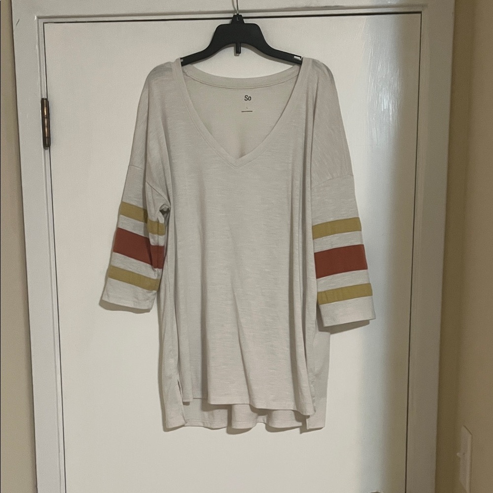 SO Women's Cream V-Neck Top with Red and Gold Striped Sleeves